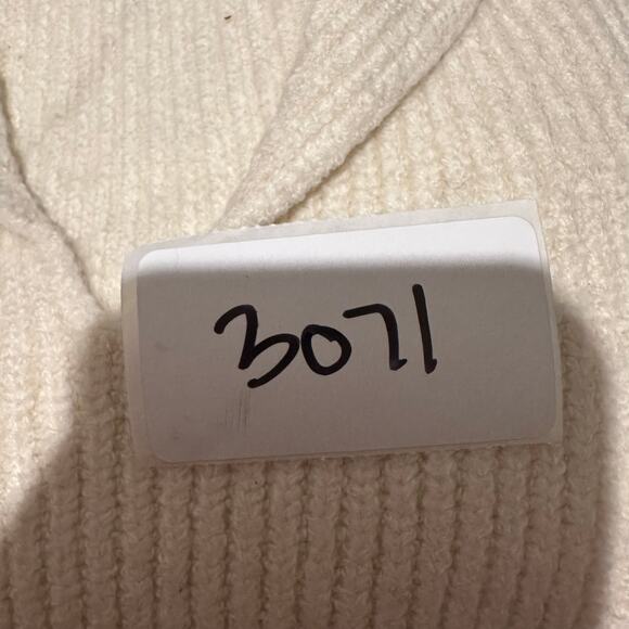 WEEKEND LOS ANGELES Women's Notched Collar Sweater Size S In Cream - Picture 12 of 12